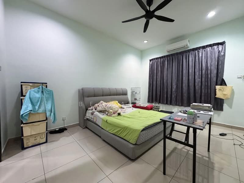Semi-Detached House for Sale in Indahpura Iris Park (Kulai) - Bella Ho - PropertyGuru.com.my