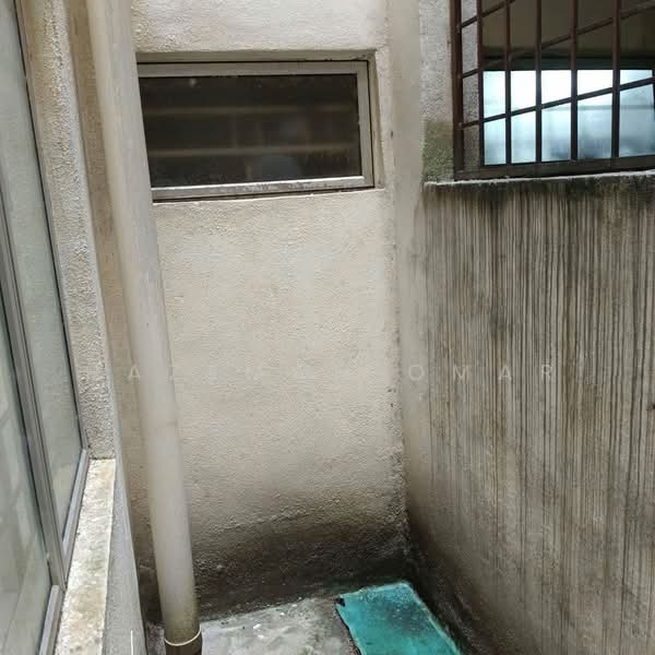 Townhouse for Sale in Batu Caves (Selangor) - Hazeman Omar - Exterior - PropertyGuru.com.my
