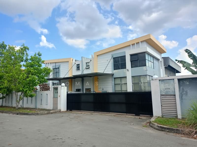 Semi-D Factory for Sale in Lekas Industrial Park (Semenyih) - Thomas Tham - Exterior - PropertyGuru.com.my