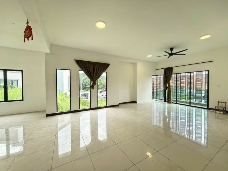 Semi-Detached House for Sale in Taman Nusa Idaman (Iskandar Puteri (Nusajaya)) - Janlly Jong - Living Room - PropertyGuru.com.my