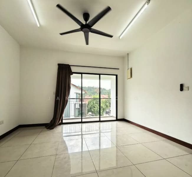 Semi-Detached House for Sale in Taman Nusa Idaman (Iskandar Puteri (Nusajaya)) - Janlly Jong - Living Room - PropertyGuru.com.my