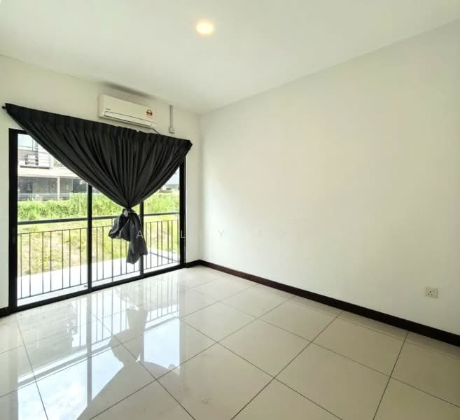 Semi-Detached House for Sale in Taman Nusa Idaman (Iskandar Puteri (Nusajaya)) - Janlly Jong - Interior - PropertyGuru.com.my