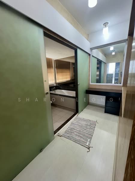 Condominium for Sale at The Saffron - Sharon Leong - Dressing Area  - PropertyGuru.com.my