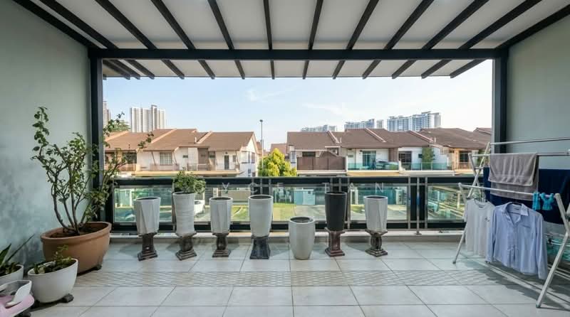 2-storey Terraced House for Sale in Taman Nusa Idaman (Iskandar Puteri (Nusajaya)) - Joyce Tan - Balcony - PropertyGuru.com.my