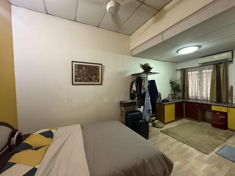 Bungalow House untuk Dijual di Petaling Jaya (Selangor) - Elaine Kow - Bedroom - PropertyGuru.com.my