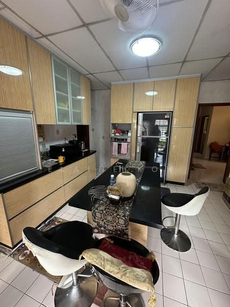 Bungalow House untuk Dijual di Petaling Jaya (Selangor) - Elaine Kow - Kitchen - PropertyGuru.com.my