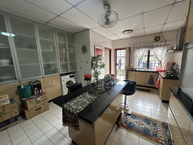 Bungalow House untuk Dijual di Petaling Jaya (Selangor) - Elaine Kow - Kitchen - PropertyGuru.com.my