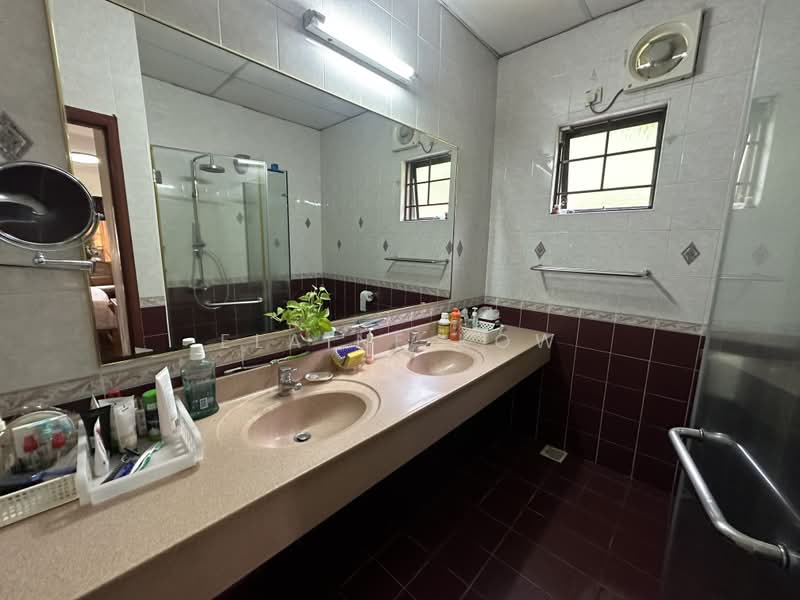 Bungalow for Rent in Petaling Jaya (Selangor) - Elaine Kow - Bathroom - PropertyGuru.com.my