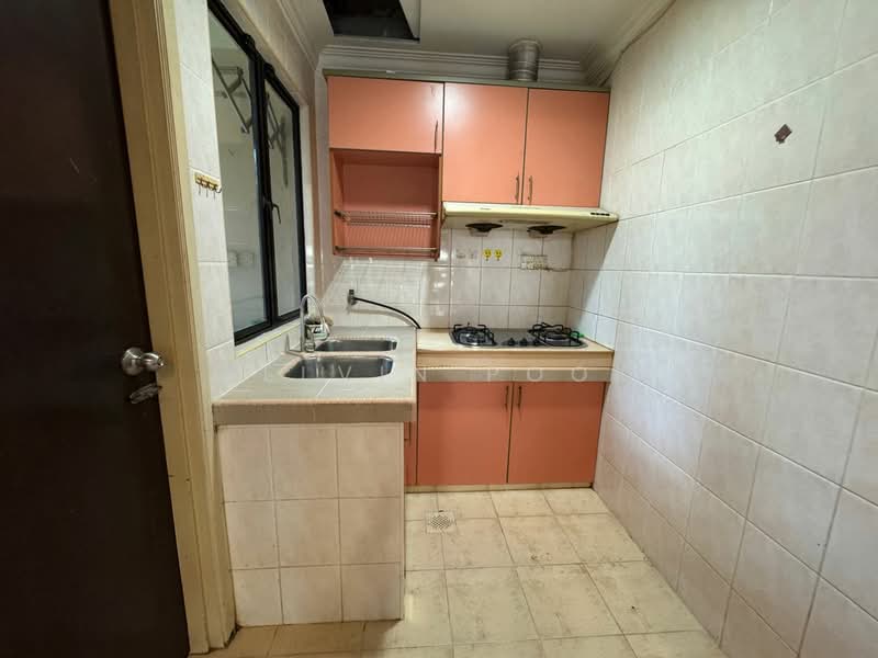 Apartment for Sale at D'Melor Condominium - Kelvin Pook - Kitchen - PropertyGuru.com.my