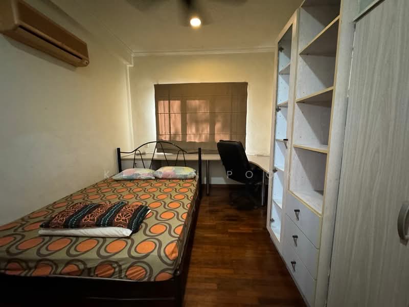 Apartment for Sale at D'Melor Condominium - Kelvin Pook - Bedroom - PropertyGuru.com.my