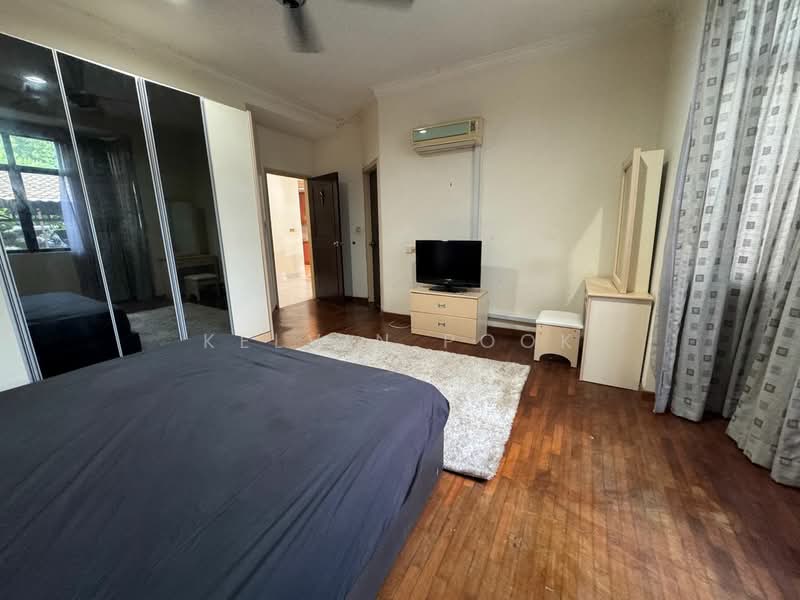 Apartment for Sale at D'Melor Condominium - Kelvin Pook - Bedroom - PropertyGuru.com.my