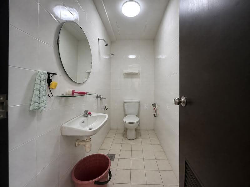 Condominium for Sale at Nadia Parkfront - Jessie Kee - Bathroom - PropertyGuru.com.my