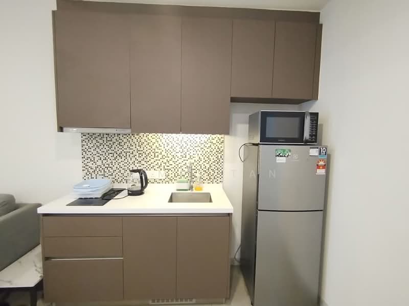 Servis Apartment untuk Disewa di Seventeen Mall & Residences (Biji Living) - James Tan - Kitchen - PropertyGuru.com.my
