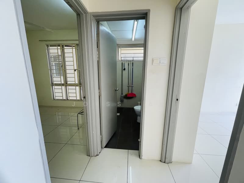 Kondominium untuk Dijual di Platinum Lake PV 20 - Joyss Tan - Bathroom - PropertyGuru.com.my