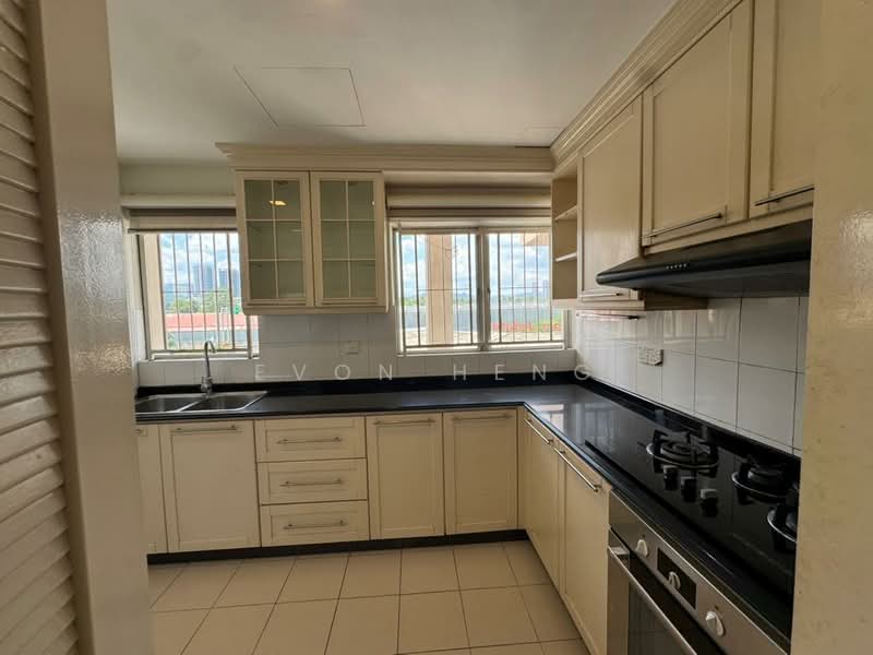Kondominium untuk Dijual di Seri Maya Condominium - Evon Heng - Kitchen - PropertyGuru.com.my