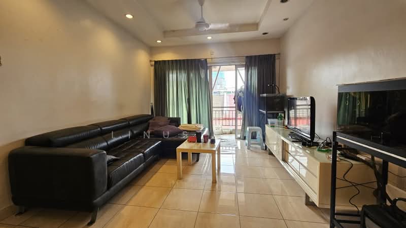 Rumah Bandar untuk Disewa di Bandar Utama 12 (Bandar Utama) - Linus Chan - Living Room - PropertyGuru.com.my