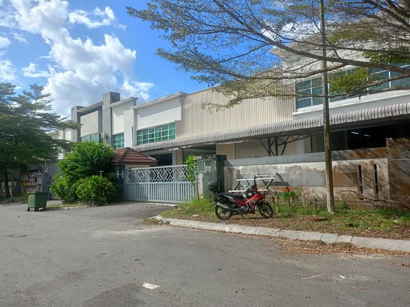 Semi-D Factory for Sale in Hi-Tech Industrial Park (Semenyih) - Thomas Tham - Exterior - PropertyGuru.com.my