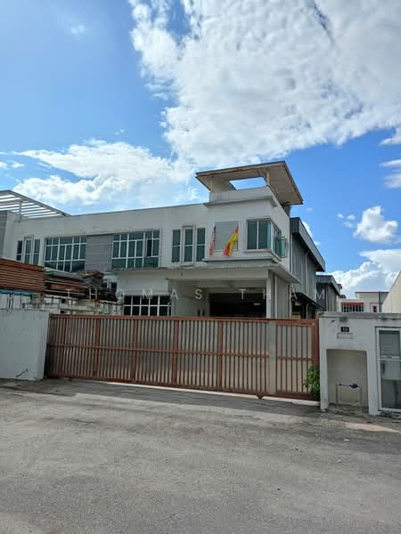 Semi-D Factory for Sale in Hi-Tech Industrial Park (Semenyih) - Thomas Tham - Exterior - PropertyGuru.com.my