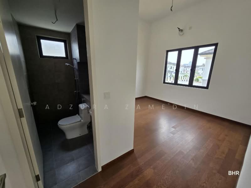 Rumah Banglo untuk Dijual di Alam Sari (Bangi) - Adzura Zamedin - Bathroom - PropertyGuru.com.my