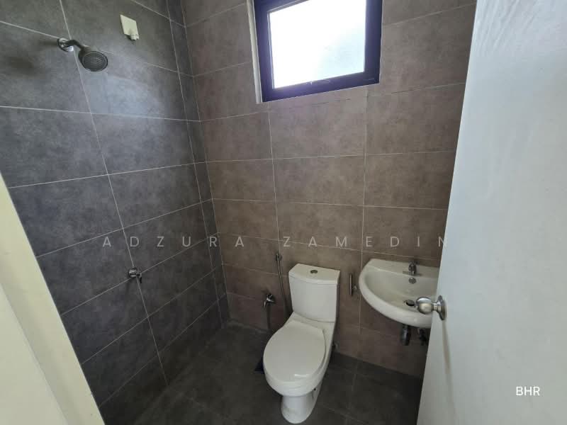 Rumah Banglo untuk Dijual di Alam Sari (Bangi) - Adzura Zamedin - PropertyGuru.com.my