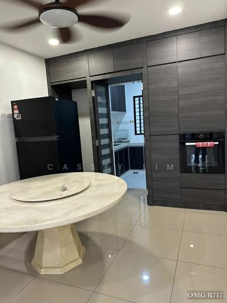 2-storey Terraced House for Sale in Setia Alam (Selangor) - Cassey Lim - Kitchen - PropertyGuru.com.my