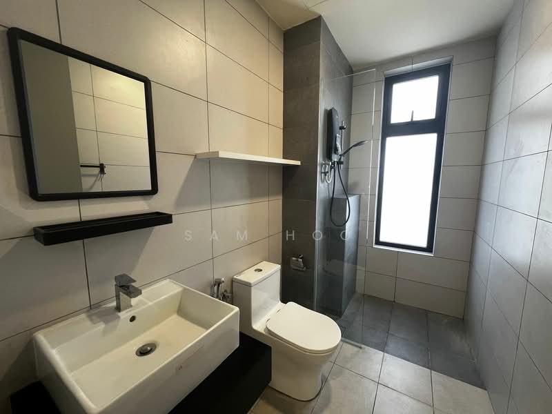 Service Residence for Rent at The Era @ Duta North - Sam Hoo - Bathroom - PropertyGuru.com.my