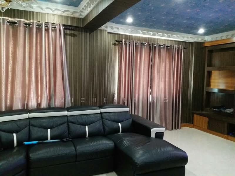 Apartment for Sale at Danga View Apartment - Michelle Ng - Living Room - PropertyGuru.com.my