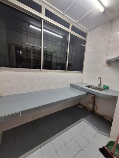 Pangsapuri untuk Dijual di Seri Kasturi - Edmond Liew - Kitchen - PropertyGuru.com.my