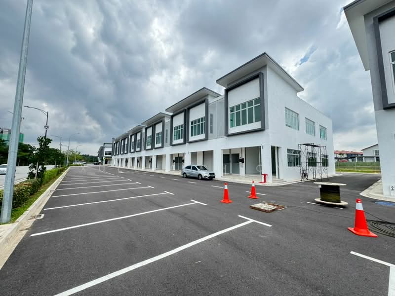 Shop for Rent in Mutiara Rini (Skudai) - Xuelly Cheong - Exterior - PropertyGuru.com.my