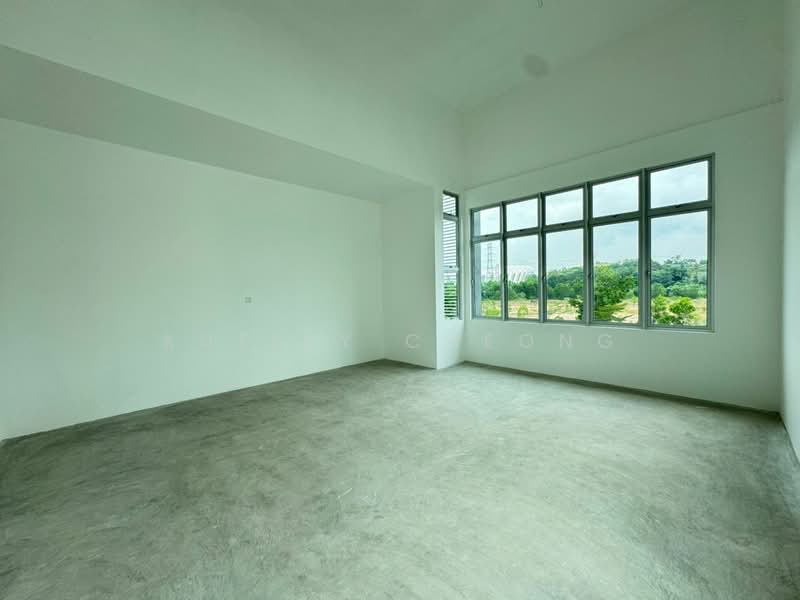 Shop for Rent in Mutiara Rini (Skudai) - Xuelly Cheong - Interior - PropertyGuru.com.my