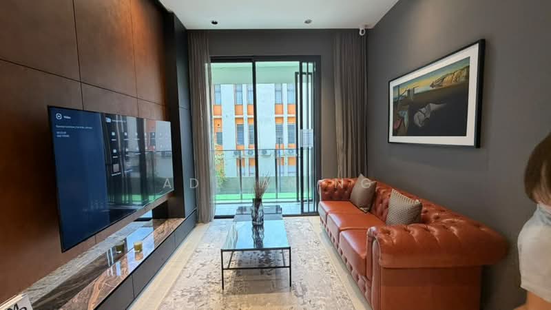 Servis Apartment untuk Dijual di Sunway Cochrane - Adrian Ng - Living Room - PropertyGuru.com.my