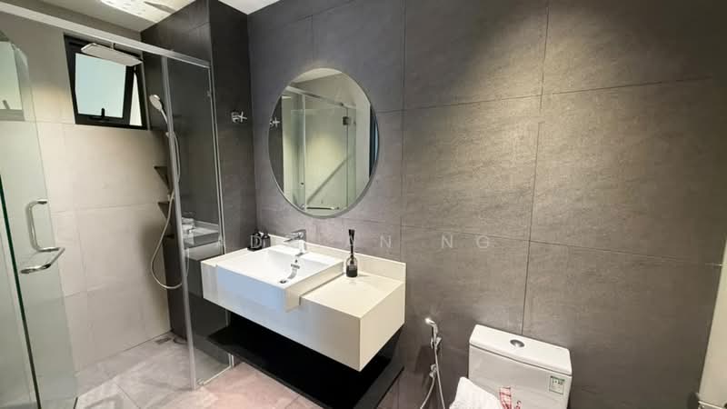 Servis Apartment untuk Dijual di Sunway Cochrane - Adrian Ng - Bathroom - PropertyGuru.com.my
