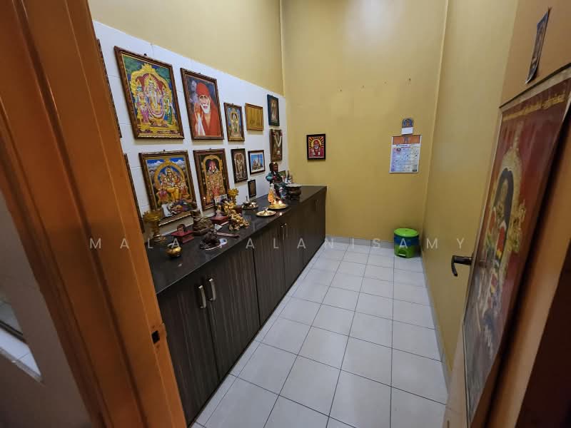Semi-Detached House for Sale in Kota Kemuning (Shah Alam) - Mala Palanisamy - PropertyGuru.com.my