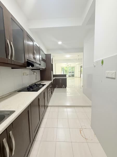 Rumah Teres 2 Tingkat untuk Disewa di Sering Ukay (Ampang) - Sam Jamal - Kitchen - PropertyGuru.com.my