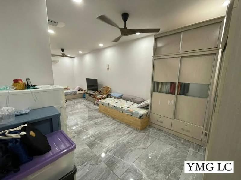 2-storey Terraced House for Sale in Kota Bayuemas (Klang) - Yongsen Lim - Bedroom - PropertyGuru.com.my