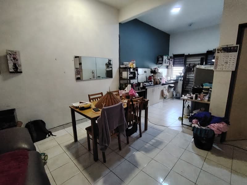 2-storey Terraced House for Sale in Taman Puncak Utama (Balakong) - May Chan - Dining Room - PropertyGuru.com.my