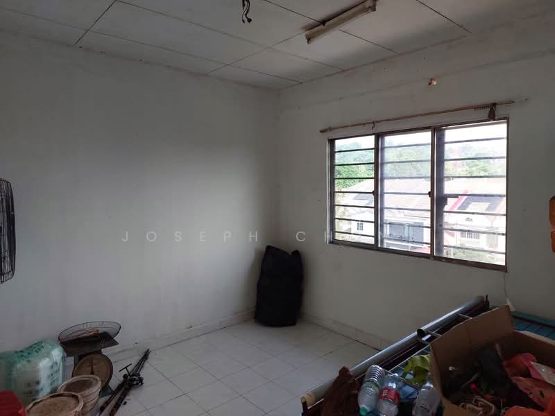 Rumah Flat untuk Dijual di Taman Putra Budiman Flat - Joseph Chong - PropertyGuru.com.my