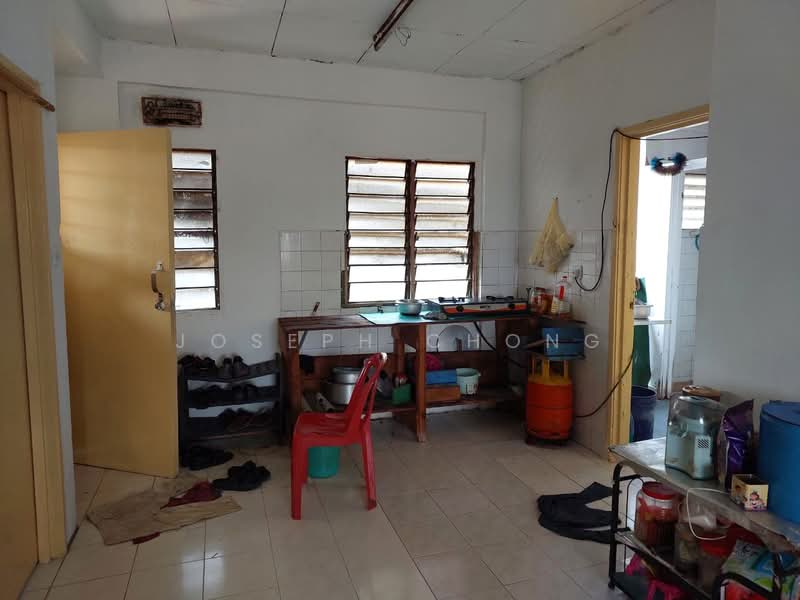 Rumah Flat untuk Dijual di Taman Putra Budiman Flat - Joseph Chong - PropertyGuru.com.my