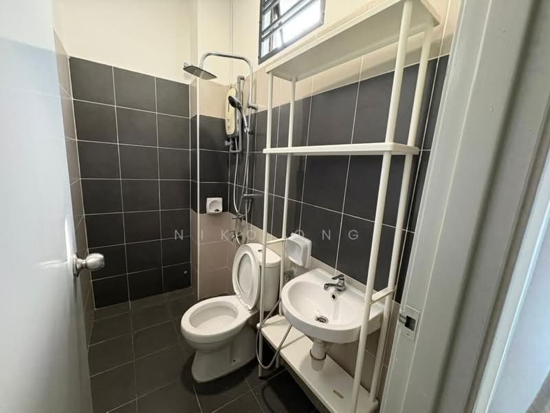 Rumah Teres 2 Tingkat untuk Dijual di Kampung Kempas Baru (Tampoi) - Niko Ong - PropertyGuru.com.my