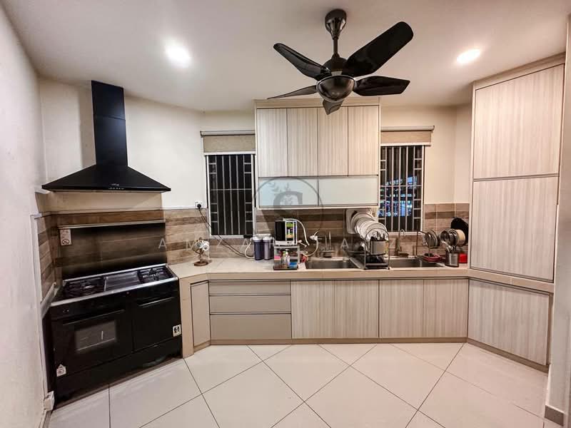 Bungalow for Sale in Anggun 2 Residence (Rawang) - Amzar Faiz - PropertyGuru.com.my