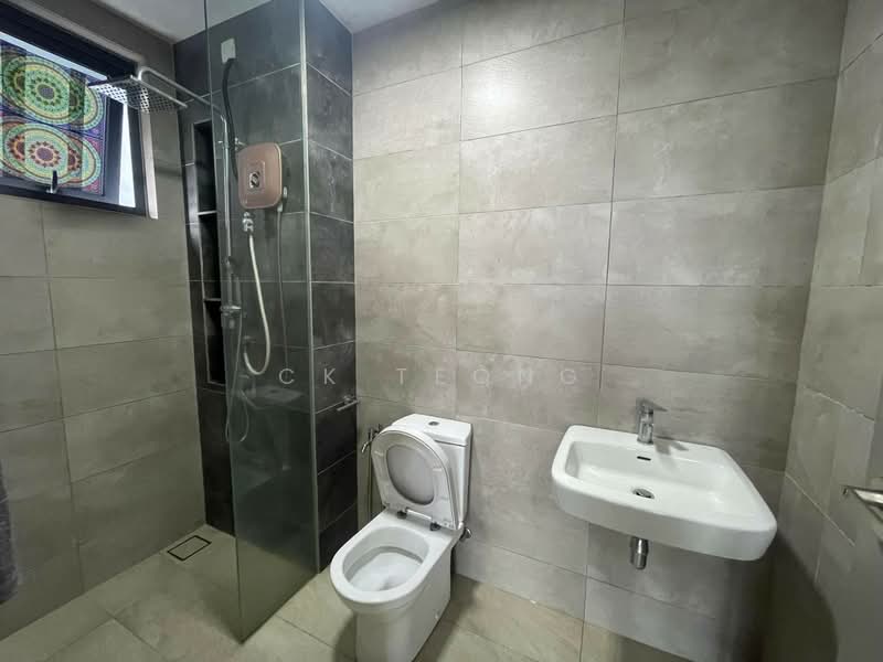 Kondominium untuk Disewa di Bennington Residences @ SkyArena - CK Teong - Bathroom - PropertyGuru.com.my