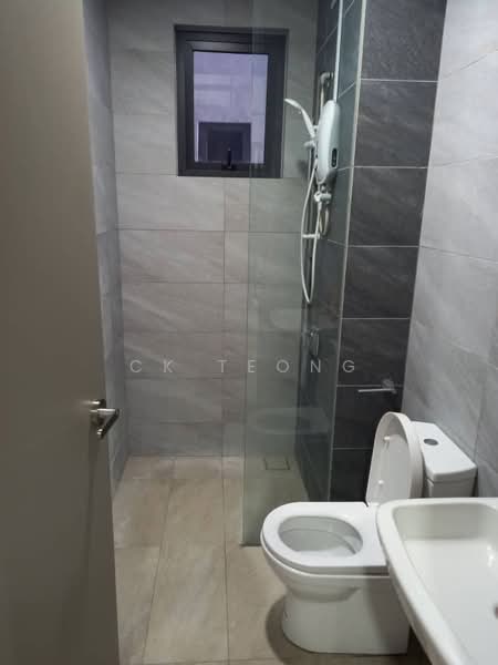 Kondominium untuk Disewa di Bennington Residences @ SkyArena - CK Teong - Bathroom - PropertyGuru.com.my