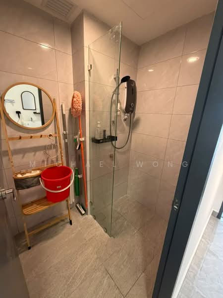 Servis Apartment untuk Disewa di Altris Residences @ The Quartz WM - Michael Wong - Bathroom - PropertyGuru.com.my