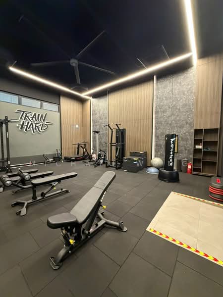 Servis Apartment untuk Disewa di Altris Residences @ The Quartz WM - Michael Wong - Gym - PropertyGuru.com.my
