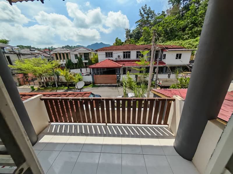 Rumah Berkembar untuk Disewa di Taman Ksm (Bentong) - Trevor Chai - Exterior - PropertyGuru.com.my