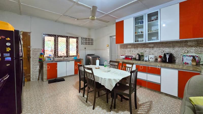 Bungalow for Sale in Kampung Tunku (Petaling Jaya) - Adzura Zamedin - PropertyGuru.com.my