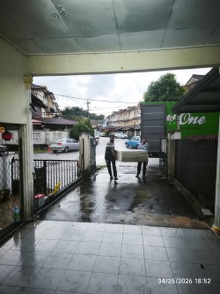 Townhouse for Rent in Taman Bukit Cheng (Cheng) - Woon . - Exterior - PropertyGuru.com.my