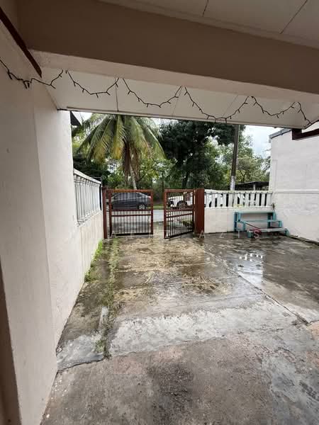 Rumah Teres 1 Tingkat untuk Dijual di Taman Pasir Putih (Pasir Gudang) - ALHAFIZ AZIS - Exterior - PropertyGuru.com.my