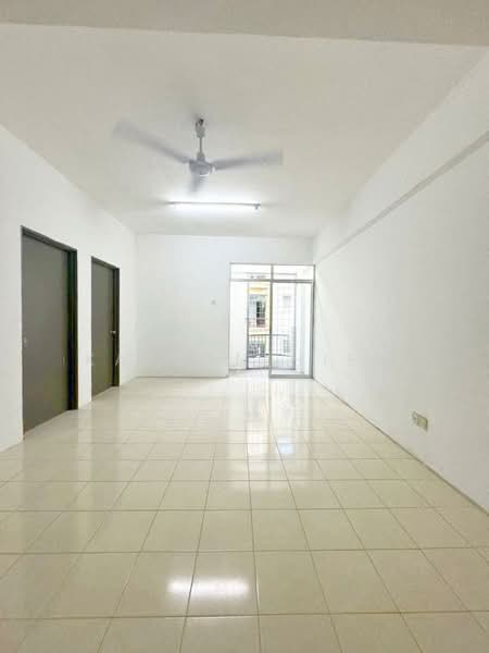 Pangsapuri untuk Dijual di Villamas - Kayden Hiew - Living Room - PropertyGuru.com.my