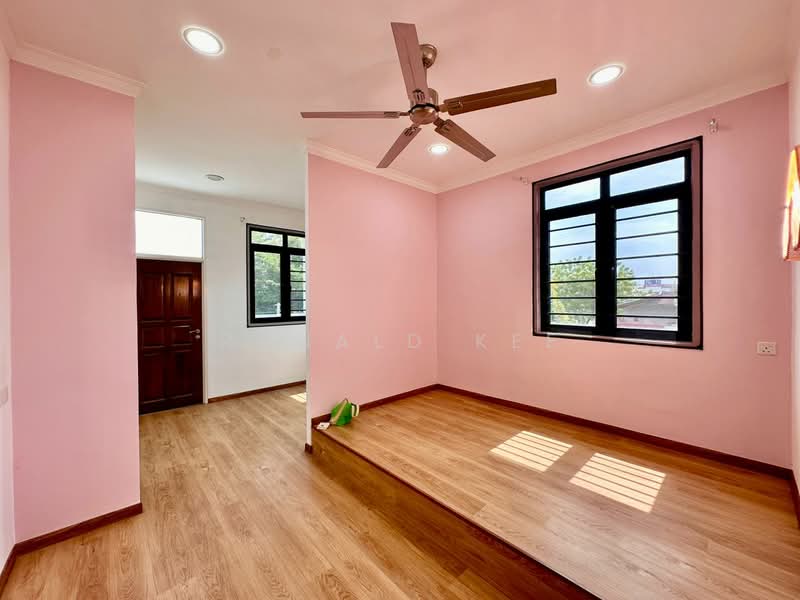 Semi-Detached House for Sale in Minden Heights (Gelugor) - Ronald Kee - Interior - PropertyGuru.com.my